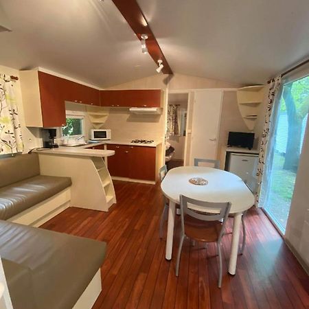 Отель Camping De Baignes Экстерьер фото