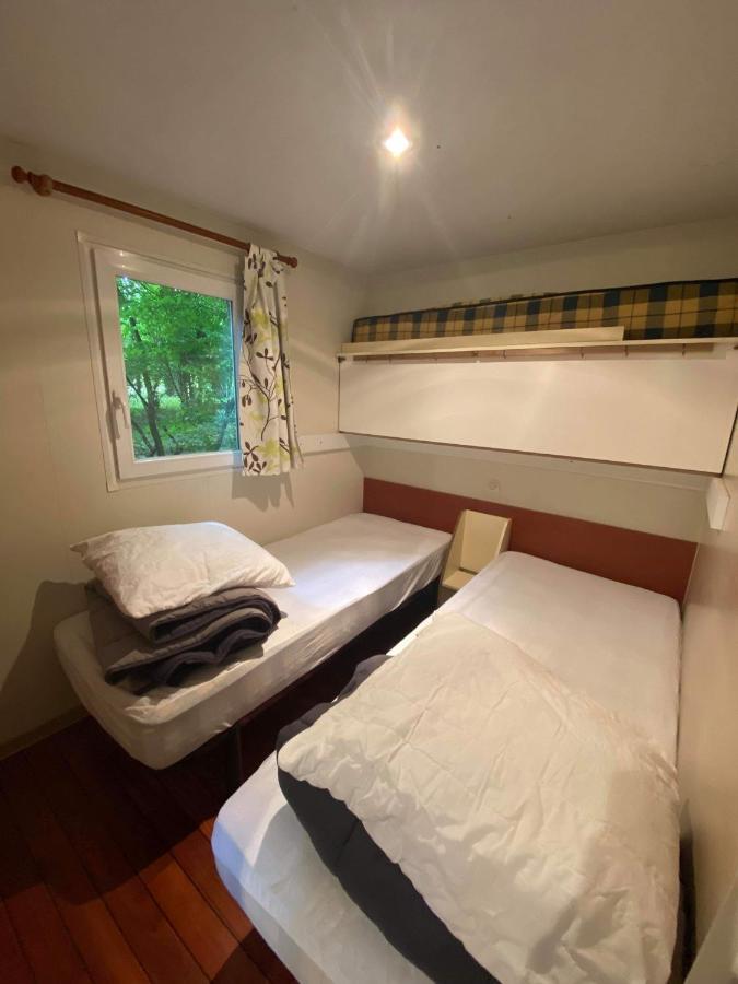 Отель Camping De Baignes Экстерьер фото