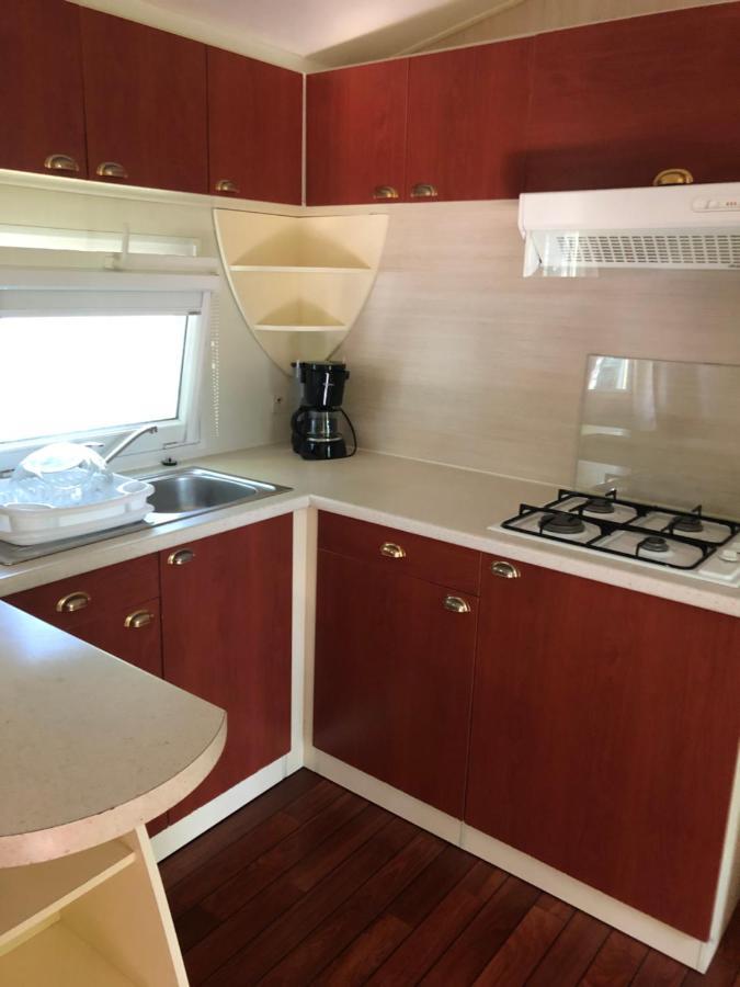Отель Camping De Baignes Экстерьер фото